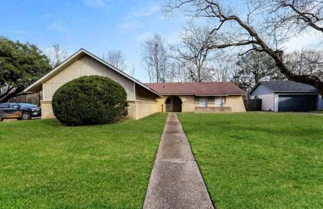 1626 Edgewood Place Gallery 1