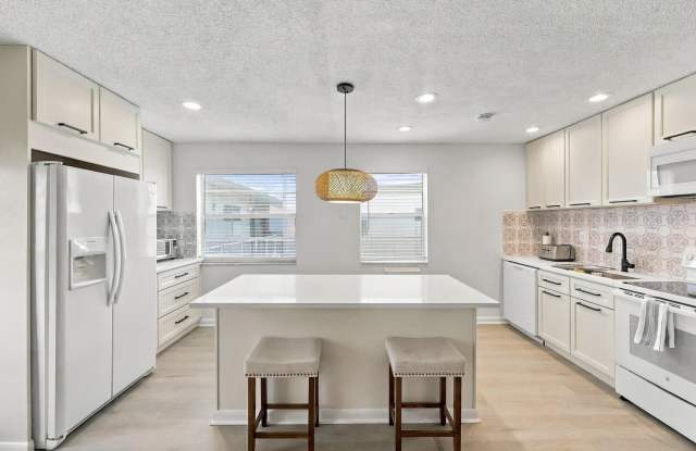 74 NORMANDY B Gallery 1