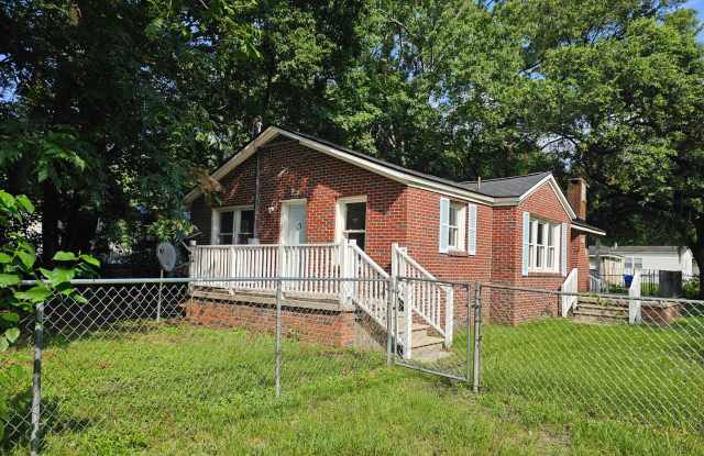 Move-In Ready 4BR Home in Rapidly Growing Ferndale – Great Value  Location! photos photos
