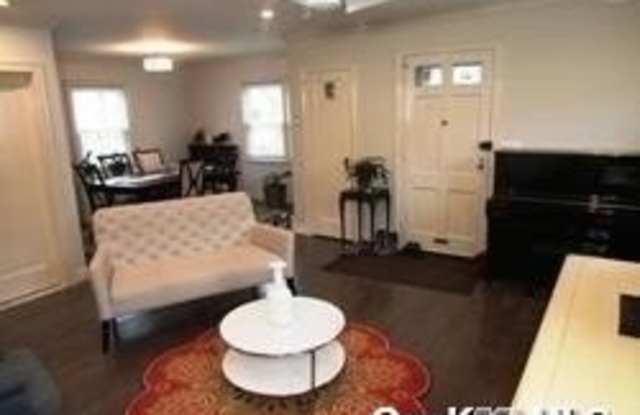 246-38 85th Road Gallery 2