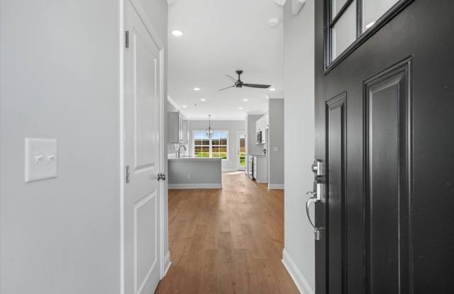 186 Andros Dr Gallery 4