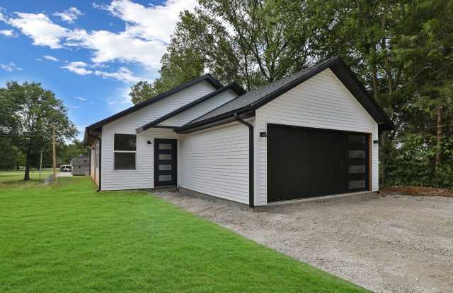 BRAND NEW 3 Bedroom | 2 Bathroom | 2 Car Garage HOME -- 1400 sqft, PETS WELCOME! photos photos