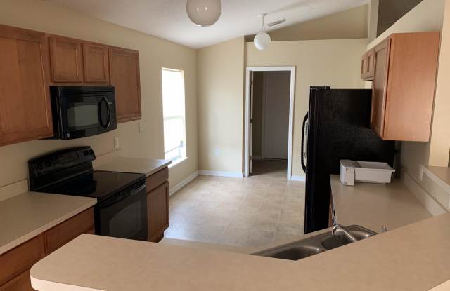 9236 CARACARA DR Gallery 3