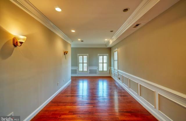 3537 NEW HAMPSHIRE Avenue NW Gallery 2