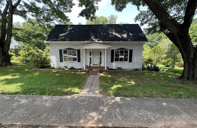 1107 Trogdon Street photos photos