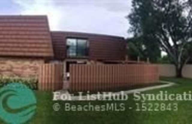 2556 Garden Ct - 2556 Garden Court, Cooper City, FL 33026