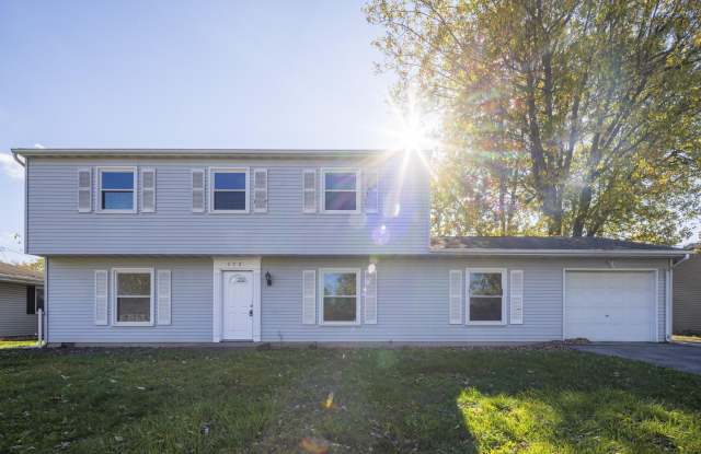 392 W Millport Drive - 392 West Millport Drive, South Haven, IN 46385