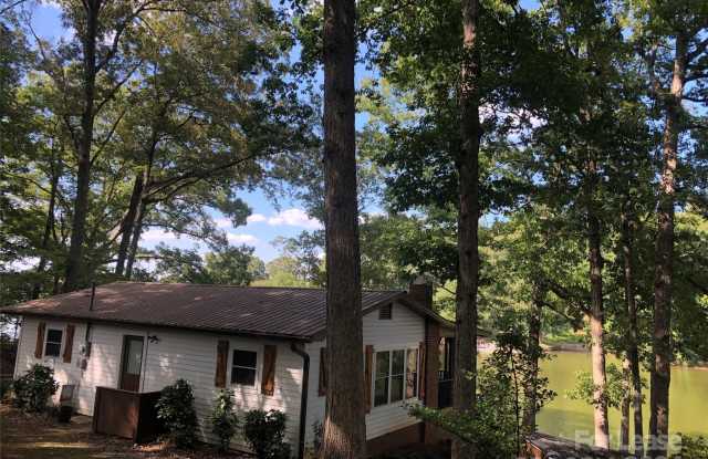 7180 Nancy Lee Circle - 7180 Nancy Lee Circle, Lake Norman of Catawba, NC 28673