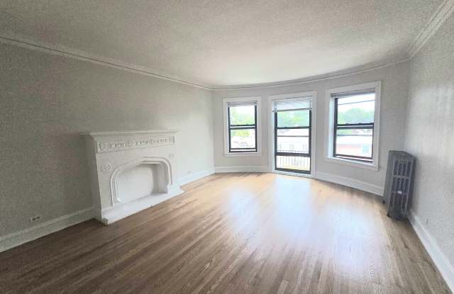 6204 N. Rockwell #3 photos photos