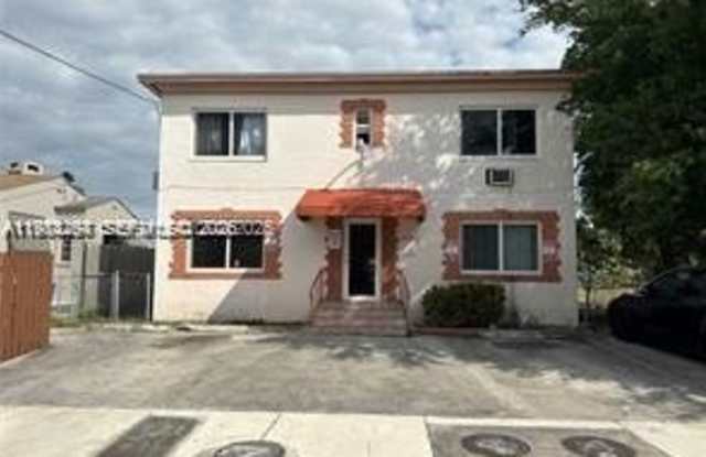 2001 NW Flagler Ter photos photos