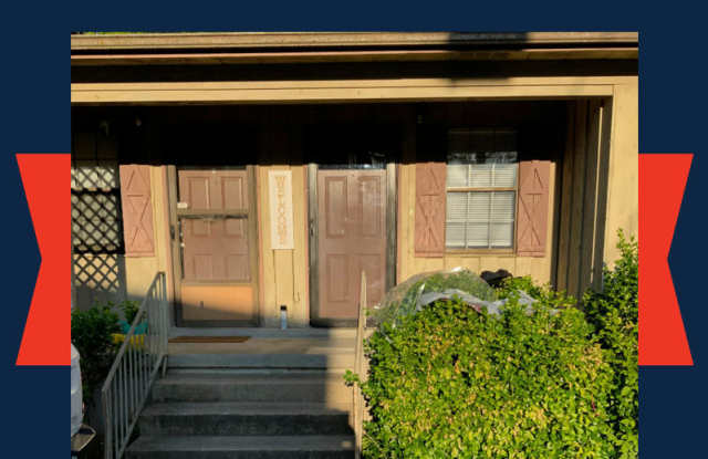810 E Tickle St photos photos