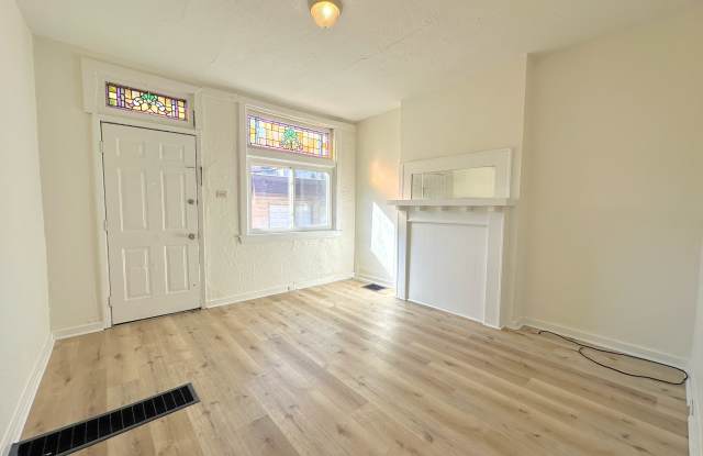 156 Middle Way Gallery 2