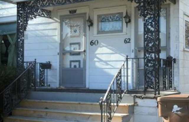 60/62 Tayco Street - 60 - 60 Tayco Street, Menasha, WI 54952