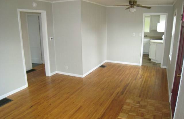 1665 Clinton Street Gallery 3