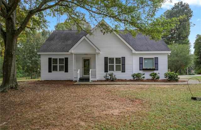 Beautifully Remodeled Home on Large Corner Lot Gallery 1