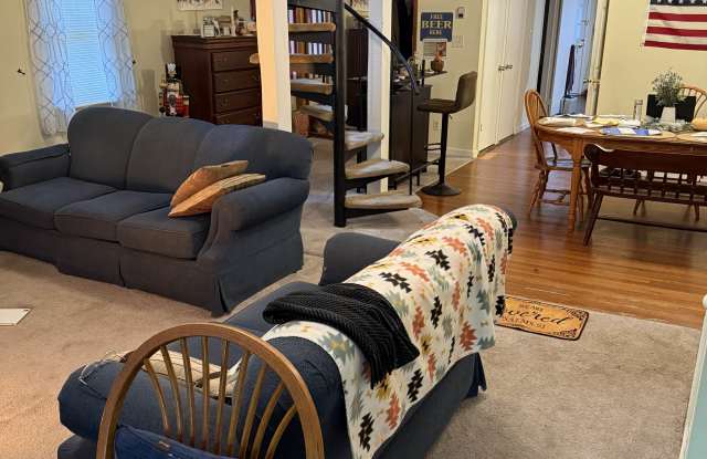 10 Lansing Avenue photos photos