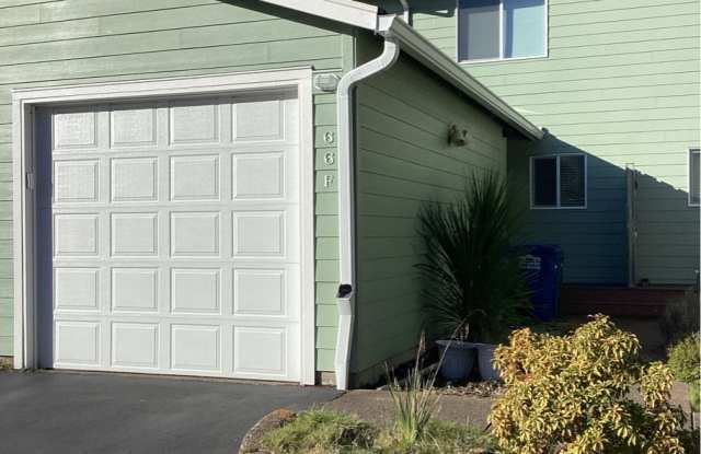 66 Northwest 33rd Place - 66-F photos photos