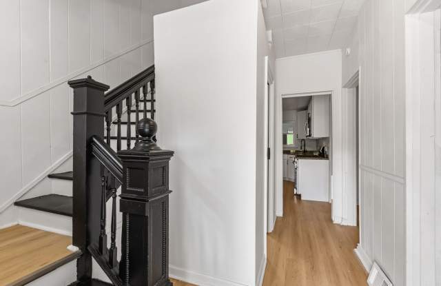 5 bed 2.5 bath - Brighton Heights, all renovated, central air. photos photos