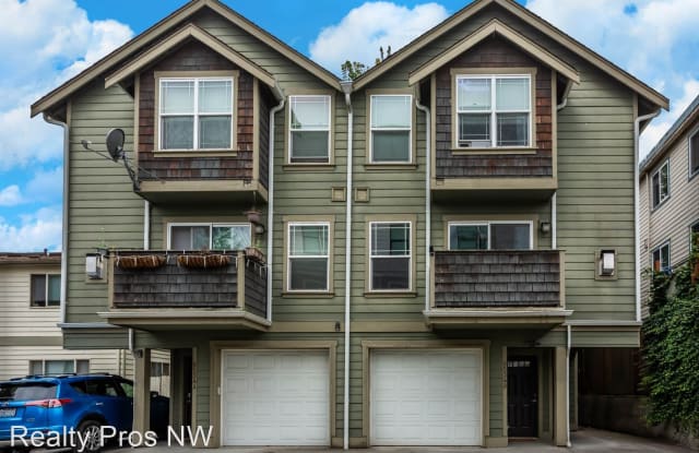 8534 Nesbit Ave #B - 8534 Nesbit Avenue North, Seattle, WA 98103