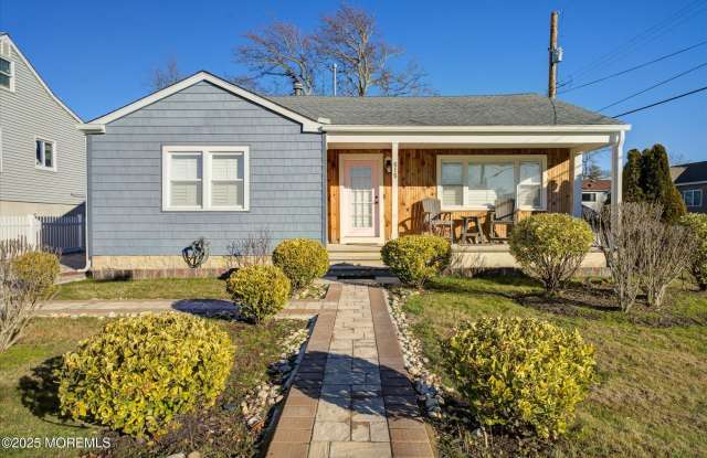 515 Stone Harbor Avenue photos photos