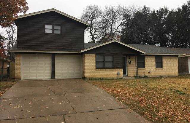 612 Pauline Street - 612 Pauline St, Euless, TX 76040