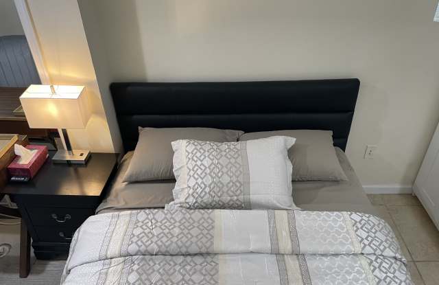 399 Bergen Ave - 399 Bergen Avenue, Jersey City, NJ 07304