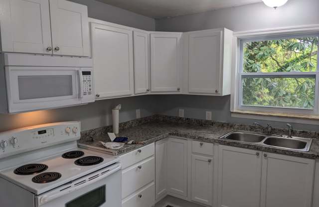 706 Ben Hur Ave - 706 Ben Hur Avenue, Knoxville, TN 37915 706 Ben Hur Ave - 706 Ben Hur Avenue, Knoxville, TN 37915