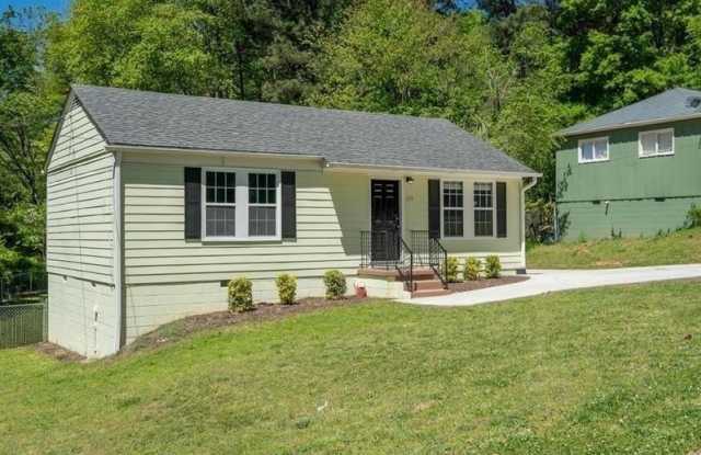 619 Seminole Place Gallery 1