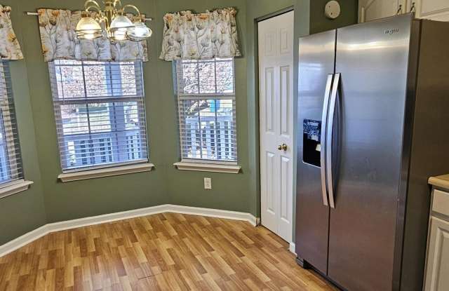 106 Deerfield Lane Gallery 2