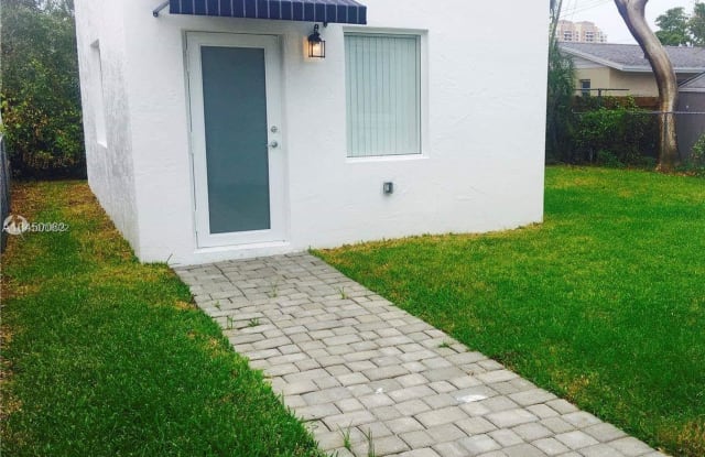 3511 SW 25th St - 3511 Southwest 25th Street, Miami, FL 33133