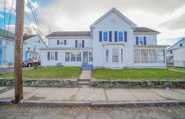 14 Walnut Street - 14 Walnut Street, Thompsonville, CT 06082