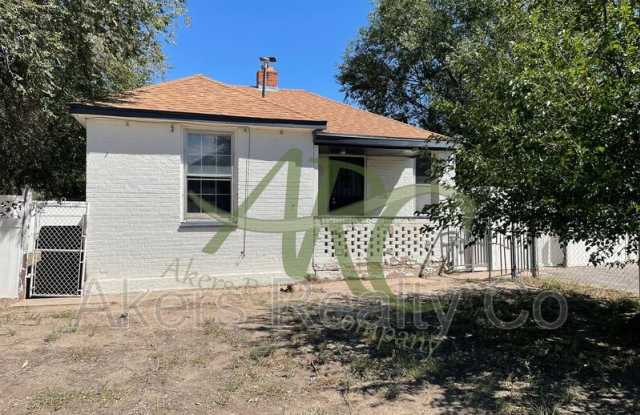 1702 Van Buren St photos photos