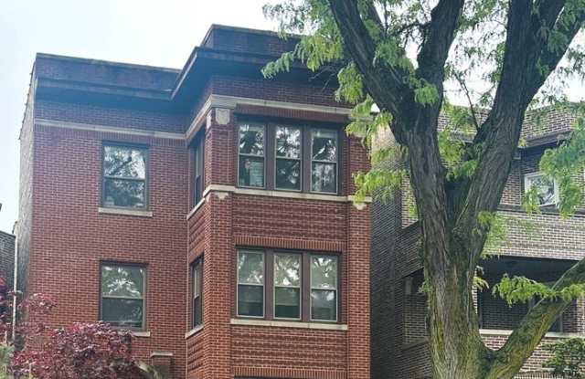 5527 N Glenwood Avenue - 5527 North Glenwood Avenue, Chicago, IL 60640 5527 N Glenwood Avenue - 5527 North Glenwood Avenue, Chicago, IL 60640