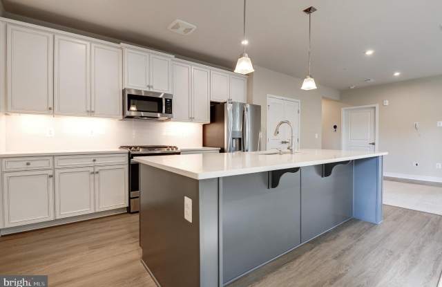 4395 PEACH LILY Lane unit: 304 photos photos