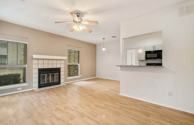 Amazing 2 Bedroom, 2 Bath Condo in Westfield Near Lake Austin! photos photos
