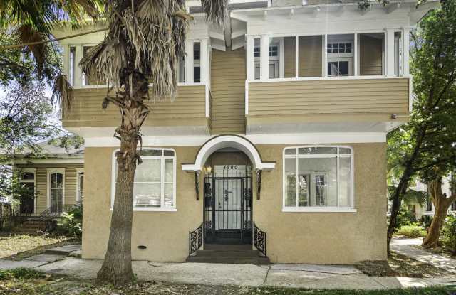 4600 South Carrollton Avenue - 1B Gallery 1