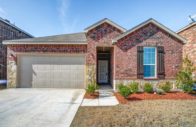 8117 Kurgan Trail - 8117 Kurgan Trl, Fort Worth, TX 76131