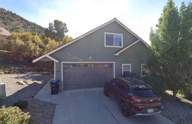 3 Bedroom  2 Bath Home with 2 Car Garage. Pets Allowed photos photos