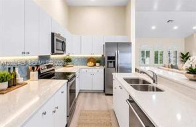 5851 NW 40th Ln. Gallery 4