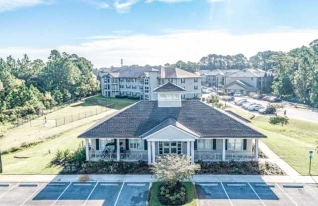 The Residences at Cypress Preserve Beautiful Luxury 2B/2B Apartment in FWB in Pristine Nature Setting! ** $500 OFF PROMO First Month's Rent** photos photos