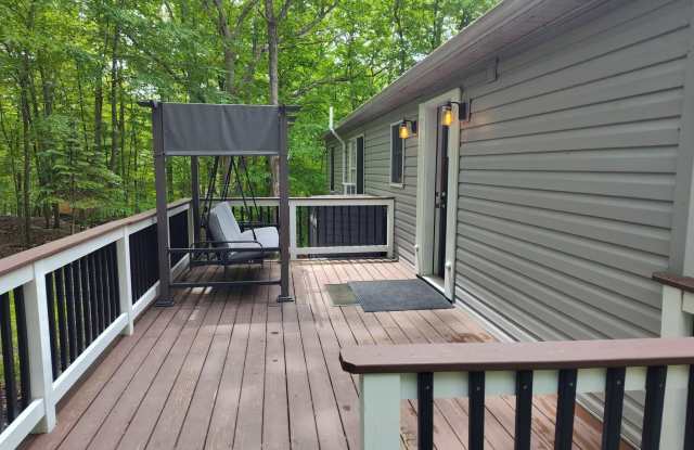 104 RADCLIFF Road - 104 Radcliff Road, Saw Creek, PA 18324