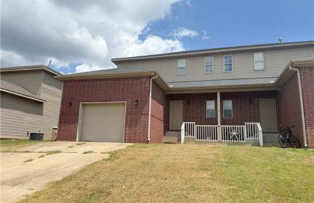 603 SW Loudon Drive Gallery 2