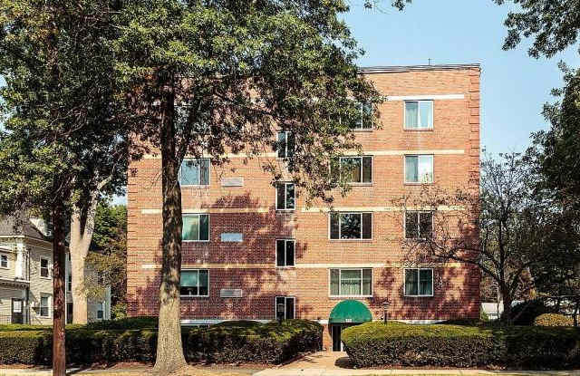 125 Pleasant St. - 125 Pleasant Street, Arlington, MA 02476