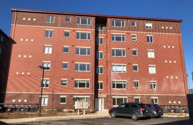 231 West 18th Street - 231 West 18th Street, Chicago, IL 60616