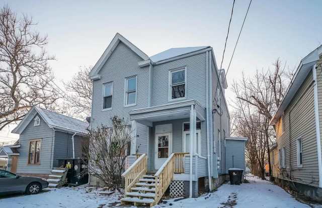 1107 North Sheridan Road - 2 - 1107 North Sheridan Road, Peoria, IL 61606