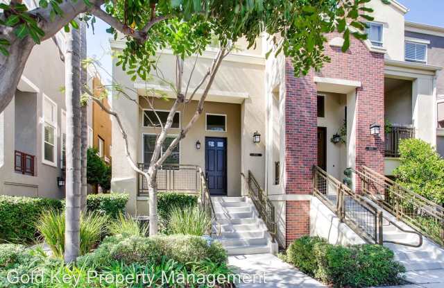 4906 Paramount Drive Gallery 2