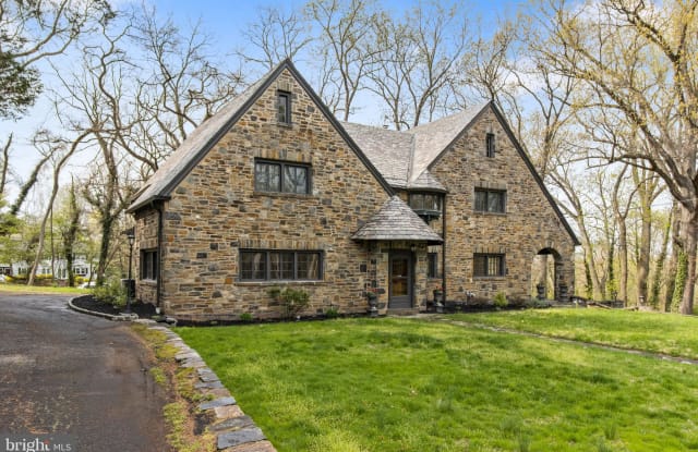 20 MAHLON DRIVE - 20 Mahlon Drive, Bucks County, PA 19067