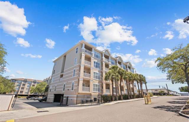 Charming Clearwater 1 Bedroom Condo with Secure Parking and Community Pool Gallery 1