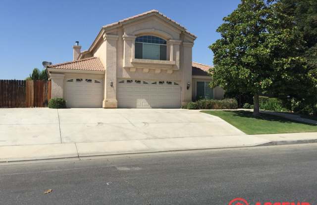 Stunning 5 Bedroom In Gated Community! photos photos