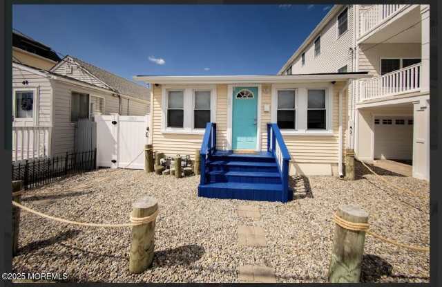 46 Kearney Avenue unit: A photos photos